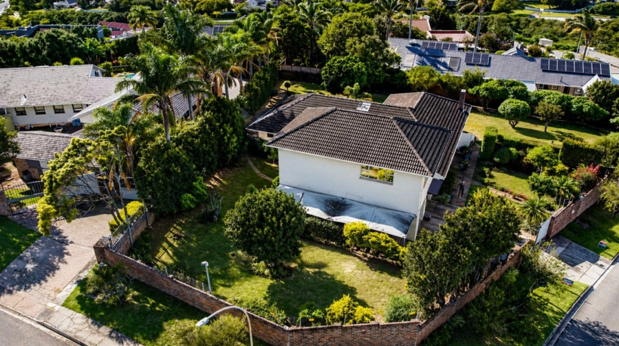 5 Bedroom Property for Sale in Vincent Heights Eastern Cape